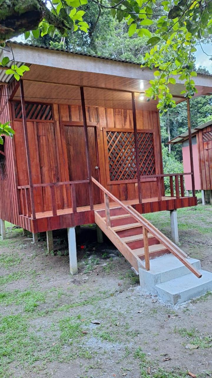 Laguna Caldera Lodge Siqurres Da Alegria Buitenkant foto